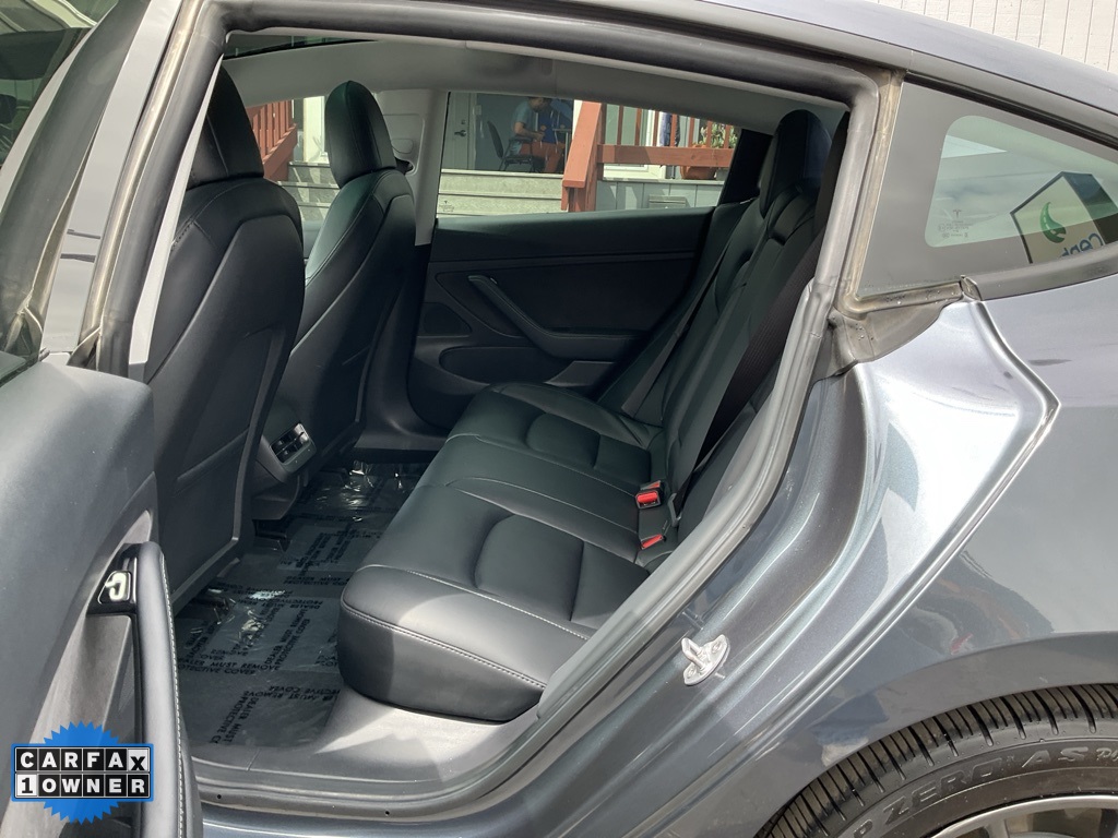 2020 Tesla Model 3 Standard Range Plus photo 20