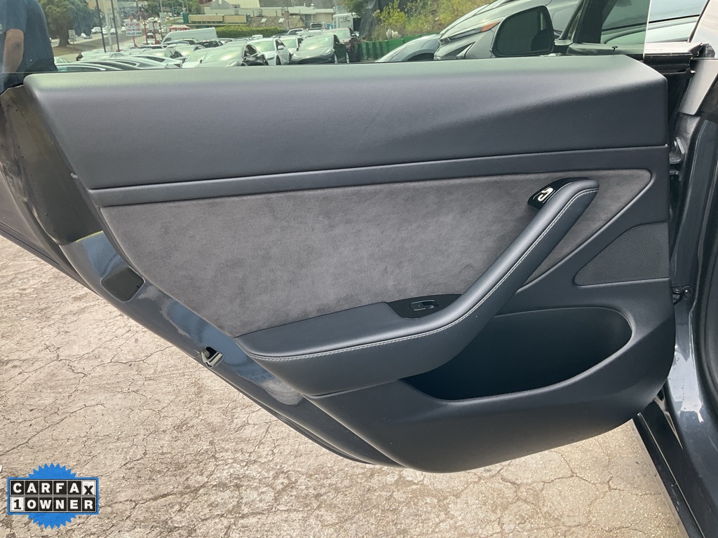 2020 Tesla Model 3 Standard Range Plus photo 26