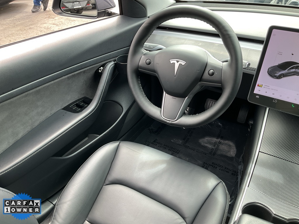 2020 Tesla Model 3 Standard Range Plus photo 31