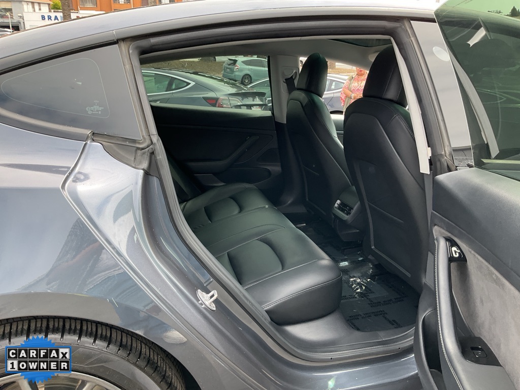 2020 Tesla Model 3 Standard Range Plus photo 41