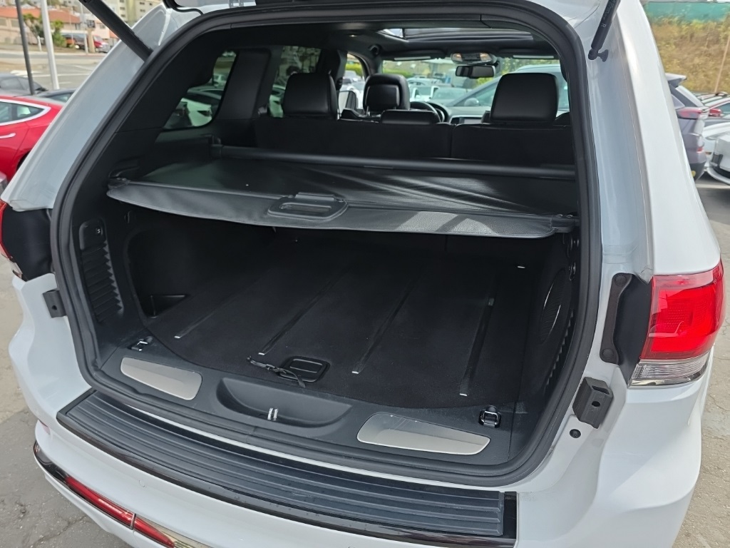 2016 Jeep Grand Cherokee High Altitude photo 6