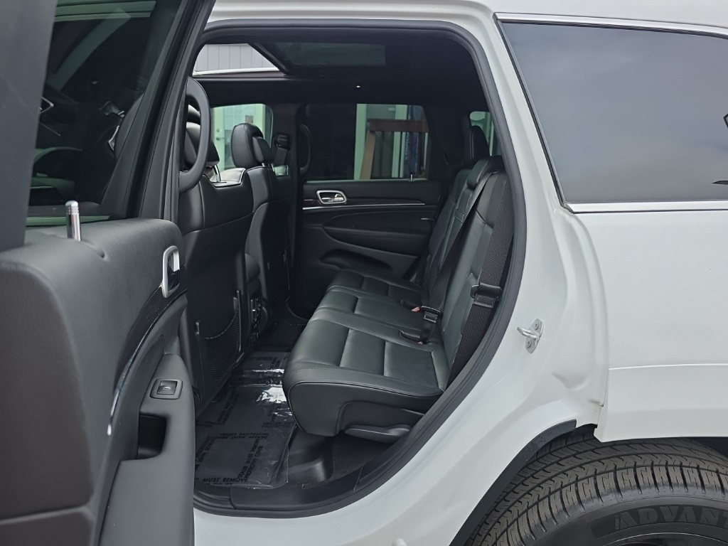 2016 Jeep Grand Cherokee High Altitude photo 22