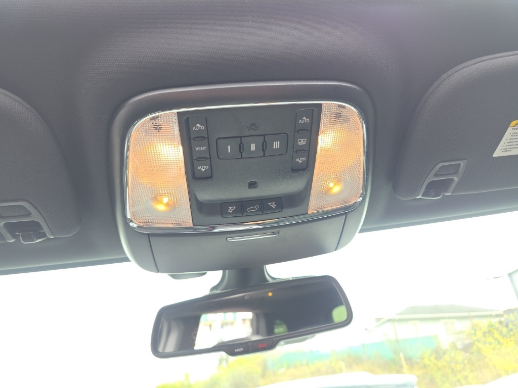 2016 Jeep Grand Cherokee High Altitude photo 37