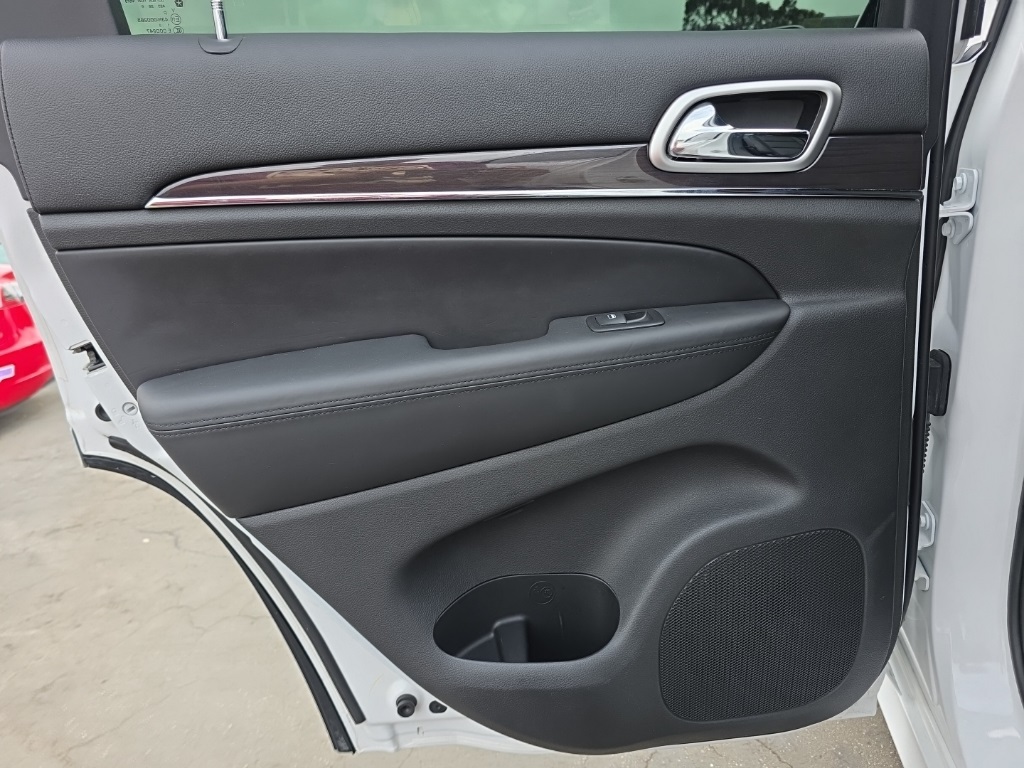 2016 Jeep Grand Cherokee High Altitude photo 43
