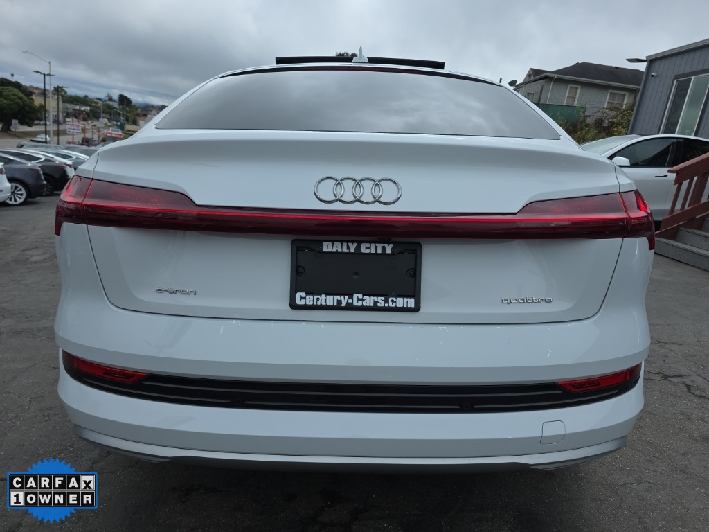 2020 Audi e-tron Sportback Premium Plus photo 3