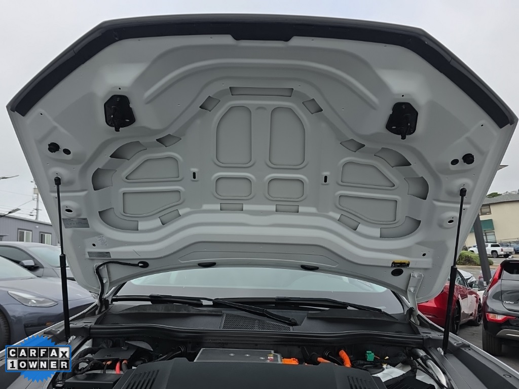 2020 Audi e-tron Sportback Premium Plus photo 11