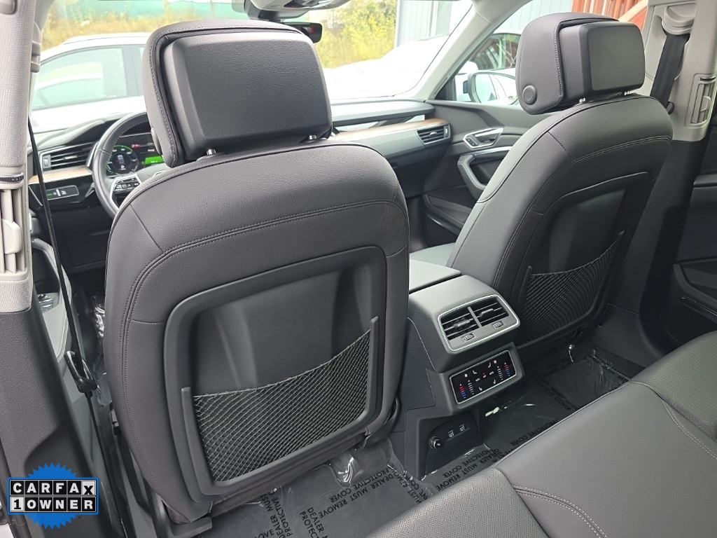2020 Audi e-tron Sportback Premium Plus photo 26