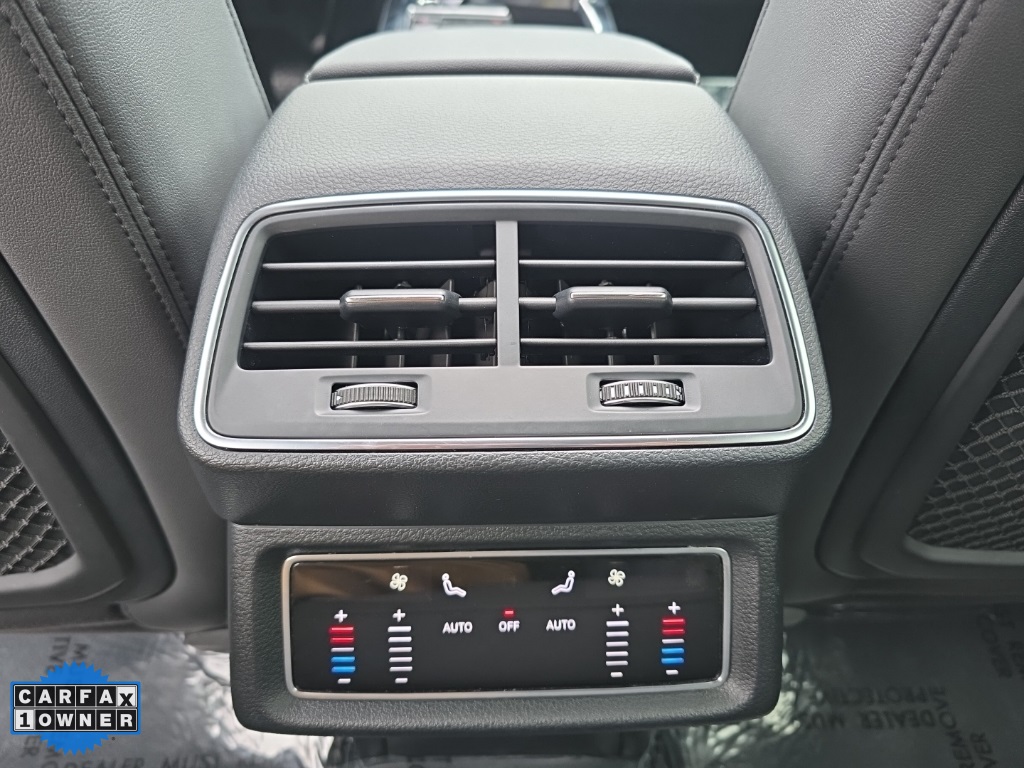 2021 Audi e-tron Premium photo 26