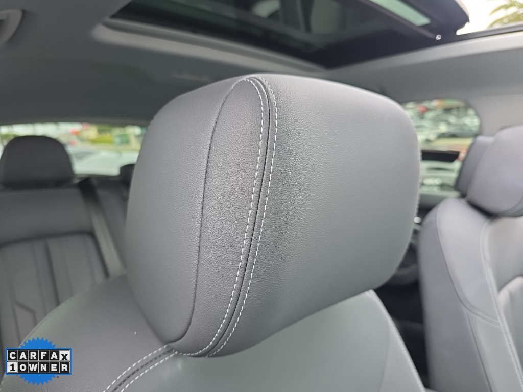 2021 Audi e-tron Premium photo 54