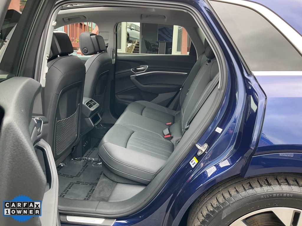 2021 Audi e-tron Premium Plus photo 20