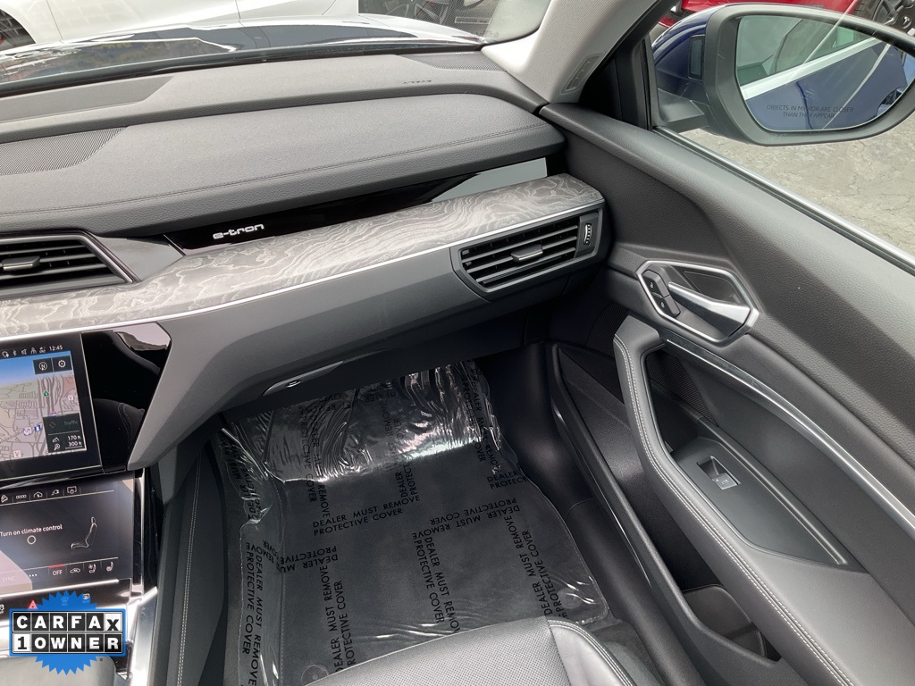 2021 Audi e-tron Premium Plus photo 50