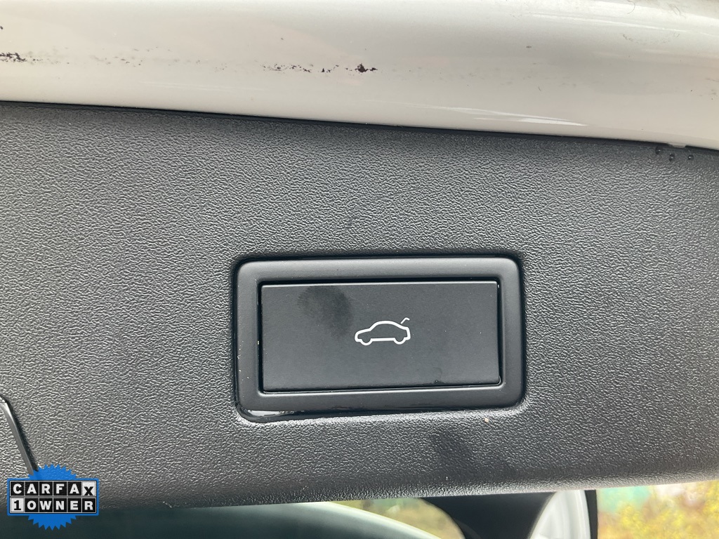 2021 Volkswagen ID.4 Pro S photo 8