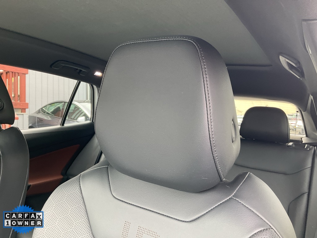 2021 Volkswagen ID.4 Pro S photo 15