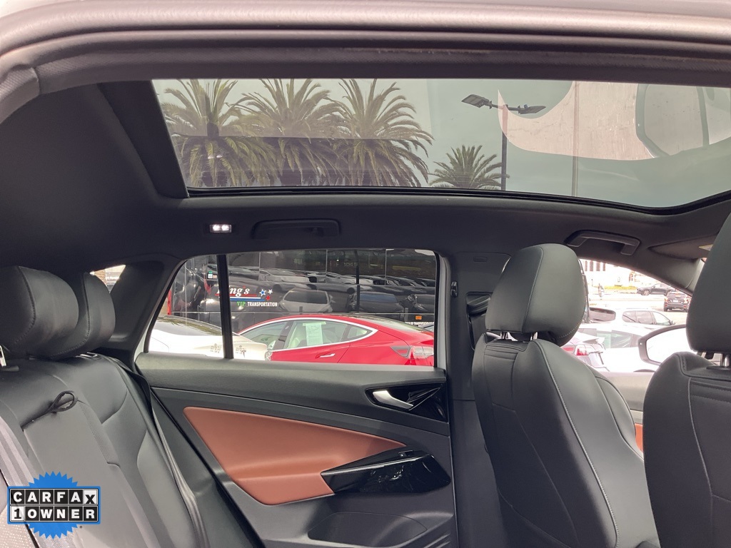 2021 Volkswagen ID.4 Pro S photo 42