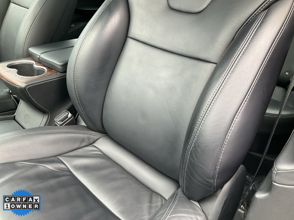 2017 Tesla Model S 75 photo 16