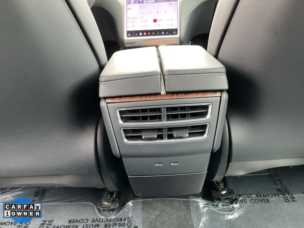 2017 Tesla Model S 75 photo 28
