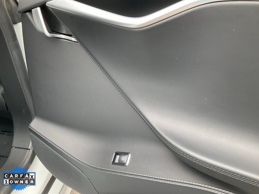 2017 Tesla Model S 75 photo 46