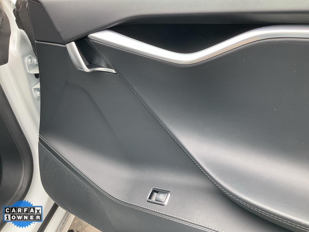 2017 Tesla Model S 75 photo 56