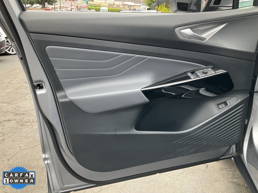 2024 Volkswagen ID.4 S photo 16