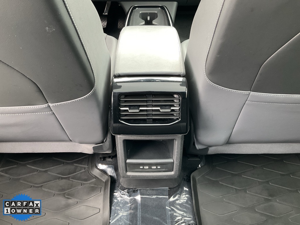 2024 Volkswagen ID.4 S photo 27