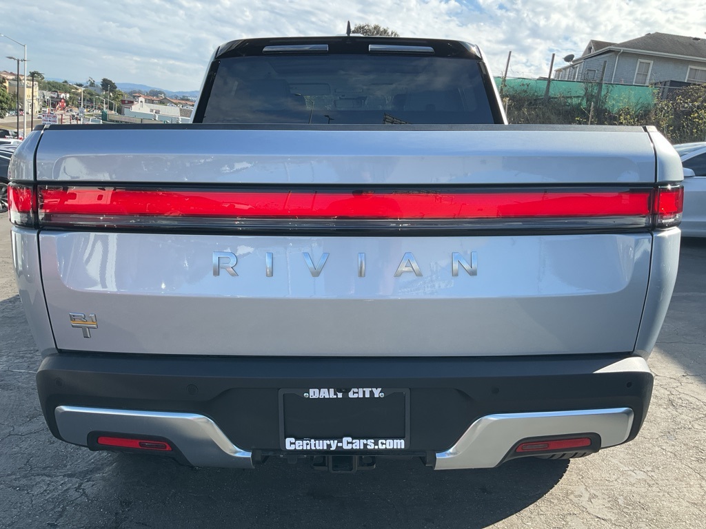 2023 Rivian R1T Adventure photo 4