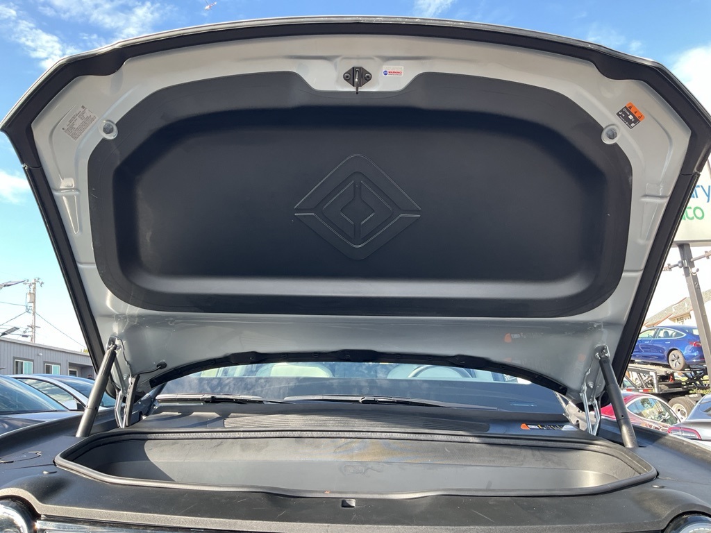 2023 Rivian R1T Adventure photo 10