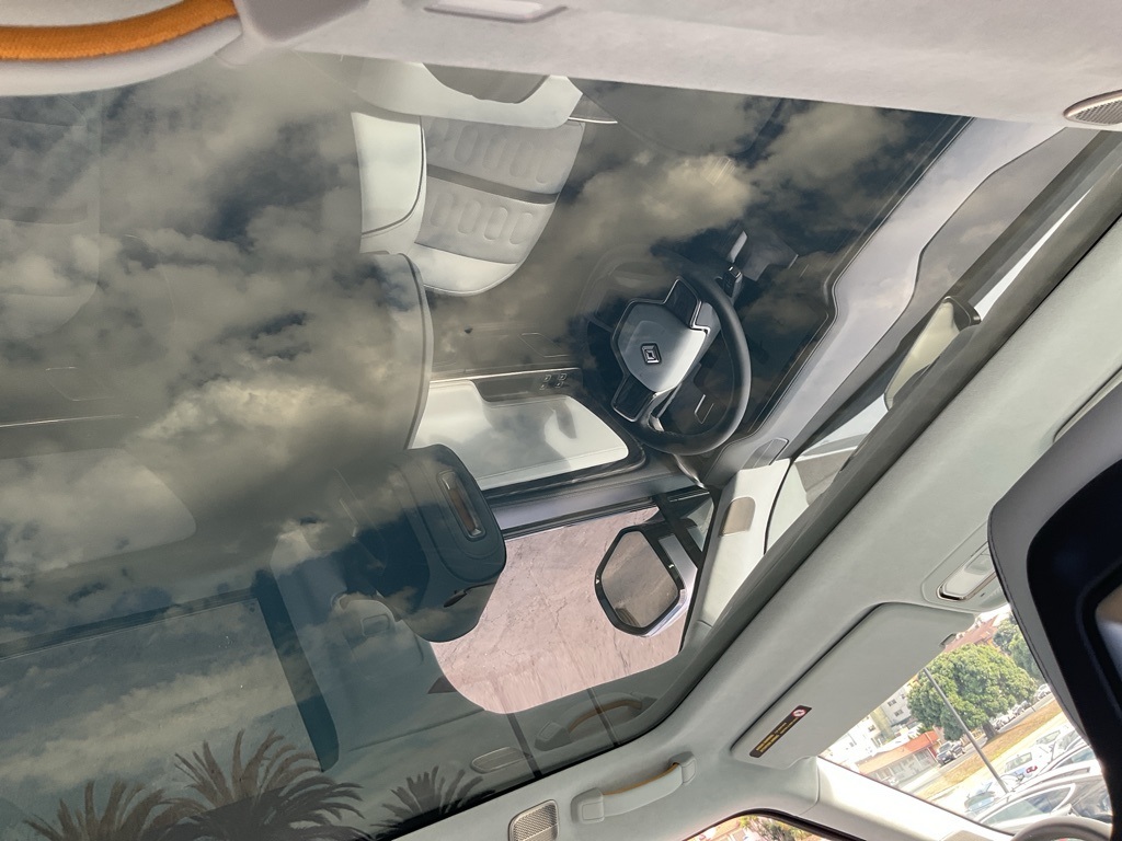 2023 Rivian R1T Adventure photo 50