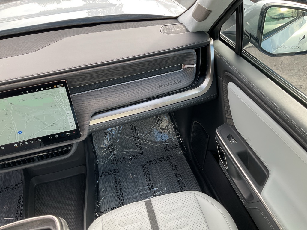 2023 Rivian R1T Adventure photo 53
