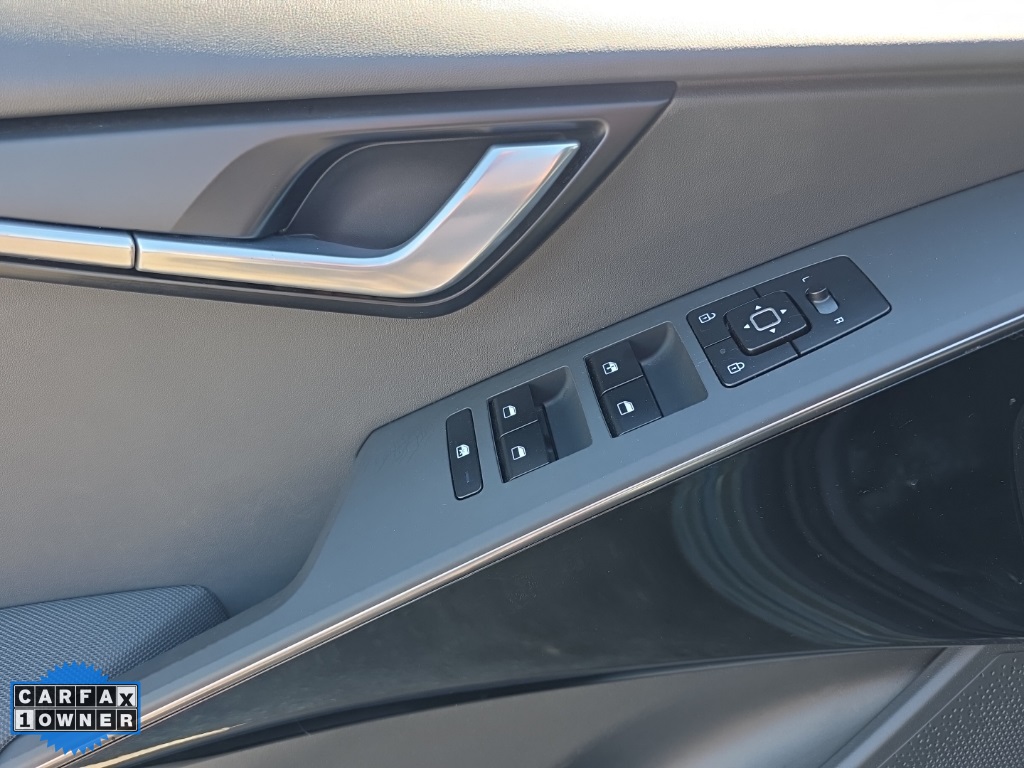 2023 Kia Niro EV Wind photo 23