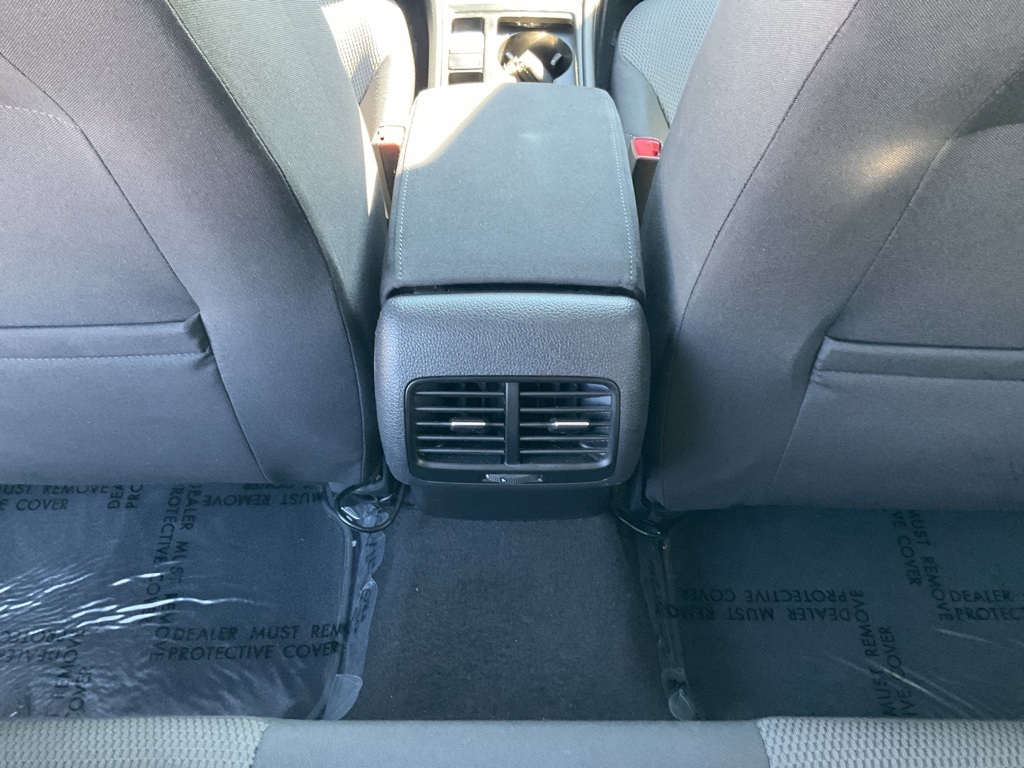 2017 Volkswagen e-Golf SE photo 31