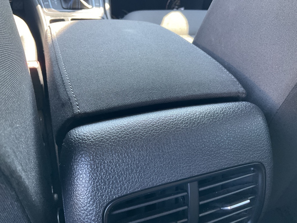 2017 Volkswagen e-Golf SE photo 43