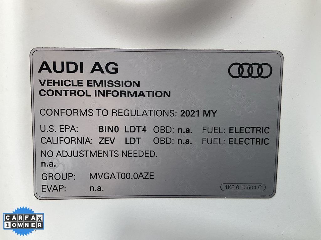 2021 Audi e-tron Premium Plus photo 13