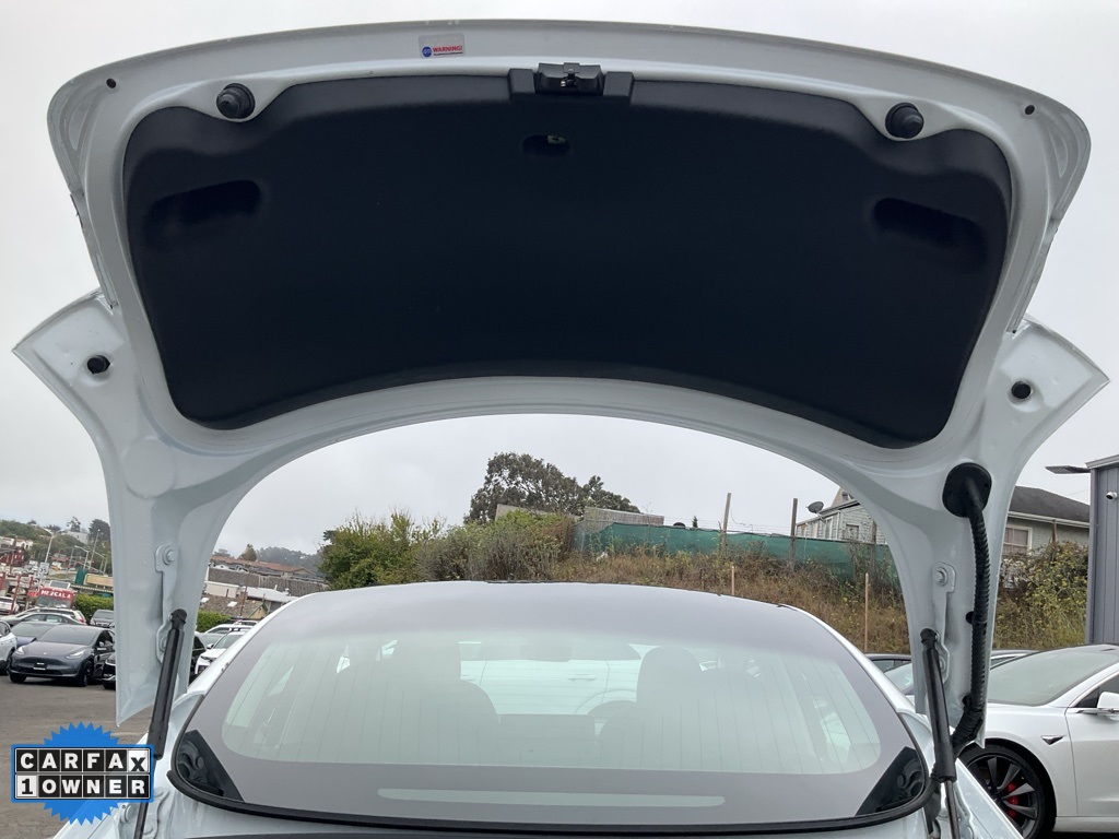 2019 Tesla Model 3 Long Range photo 9