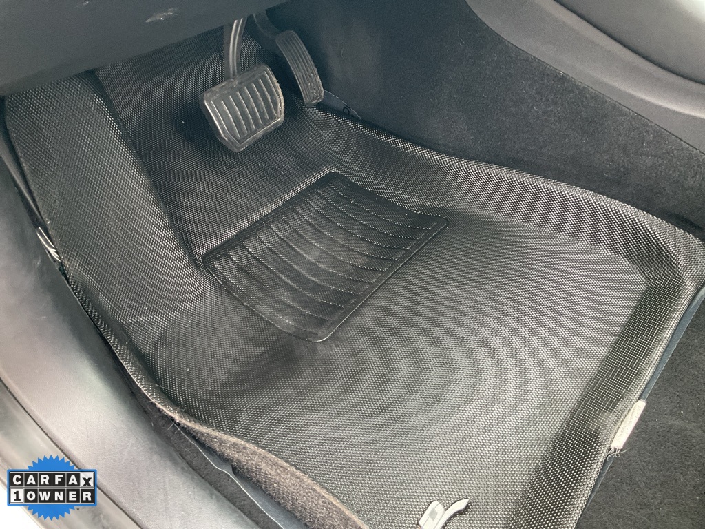 2019 Tesla Model 3 Long Range photo 17