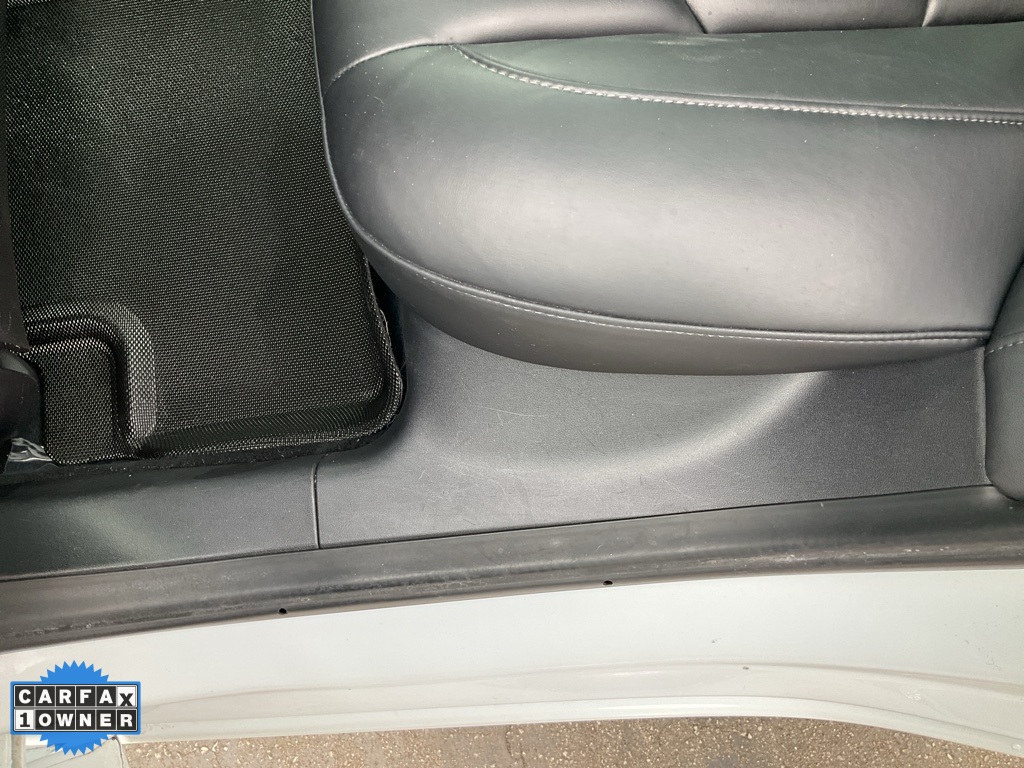 2019 Tesla Model 3 Long Range photo 21