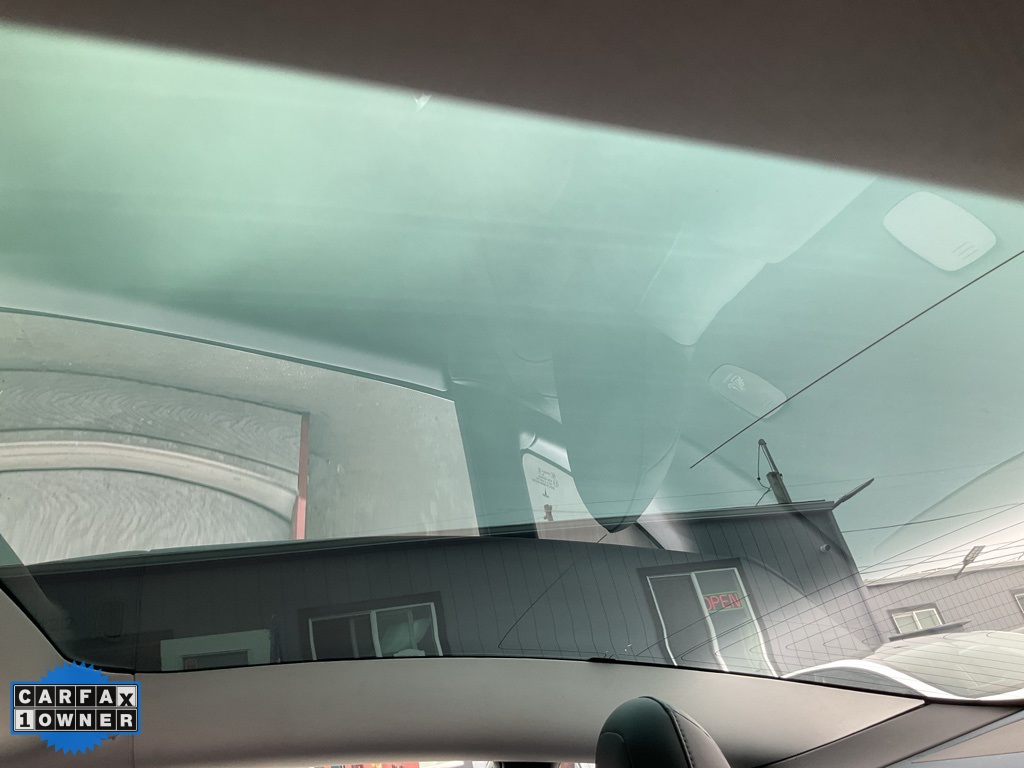 2019 Tesla Model 3 Long Range photo 25