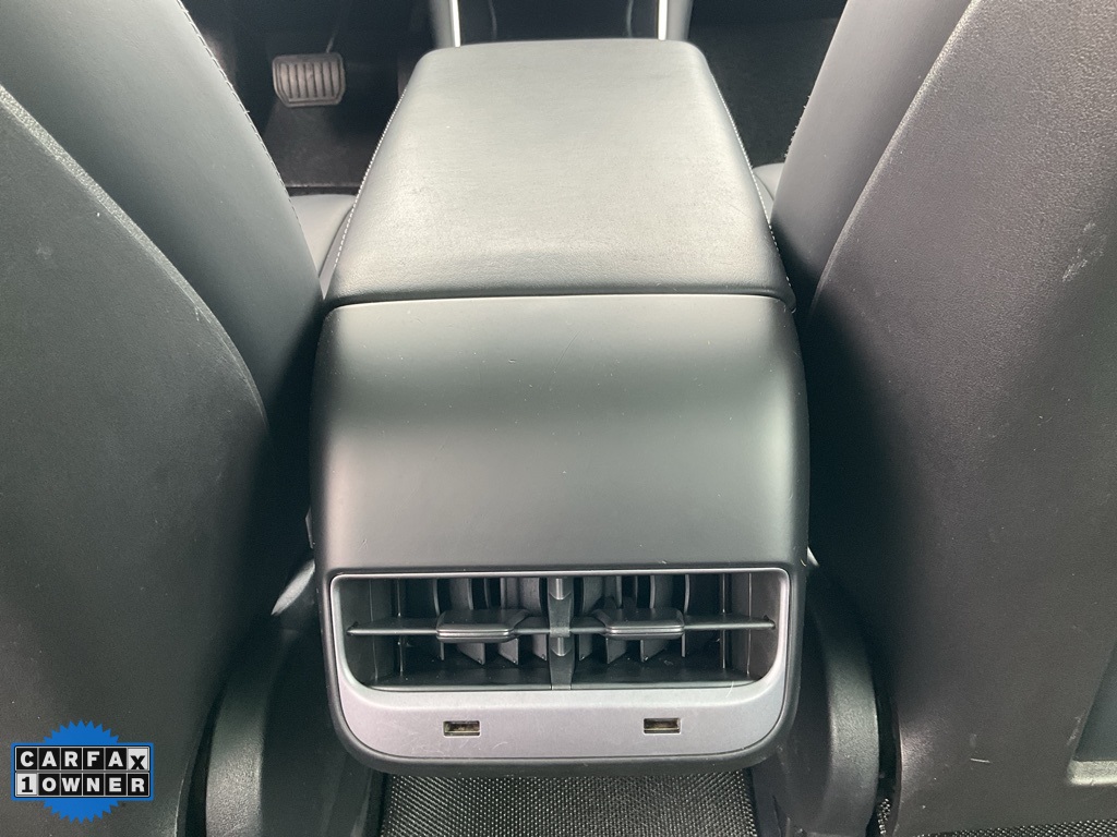 2019 Tesla Model 3 Long Range photo 28