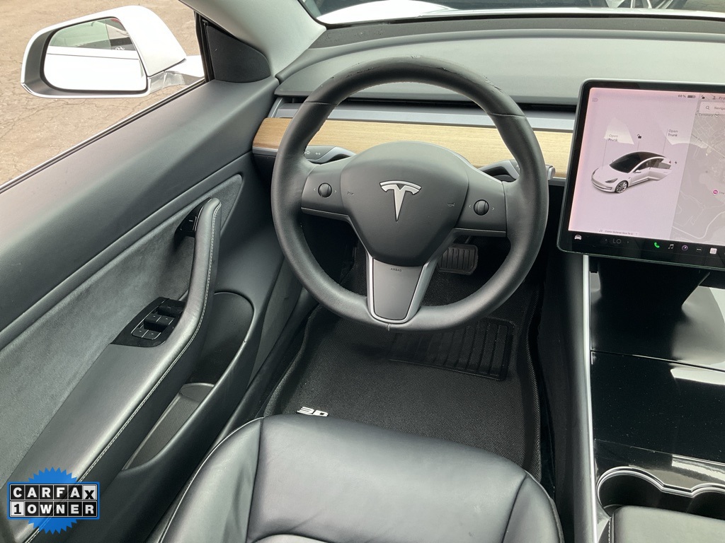 2019 Tesla Model 3 Long Range photo 31