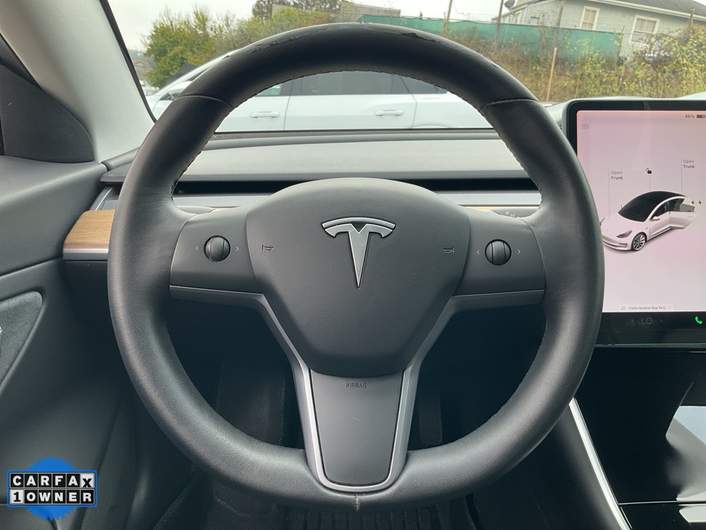 2019 Tesla Model 3 Long Range photo 32