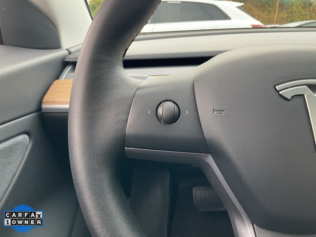 2019 Tesla Model 3 Long Range photo 33