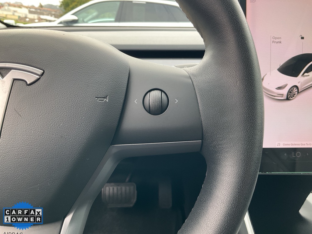 2019 Tesla Model 3 Long Range photo 34