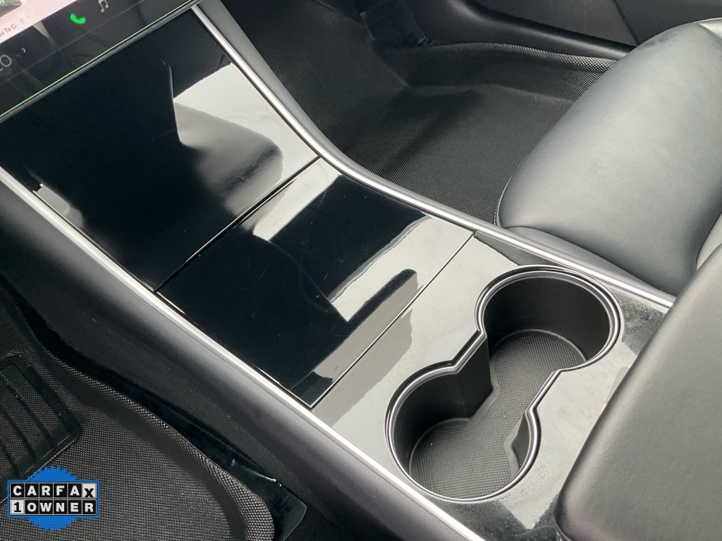 2019 Tesla Model 3 Long Range photo 38