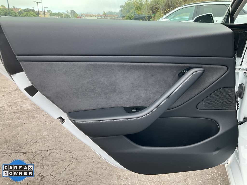 2019 Tesla Model 3 Long Range photo 42