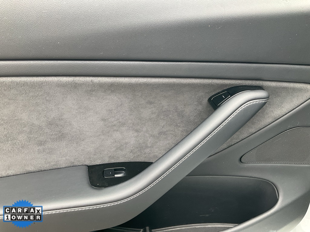 2019 Tesla Model 3 Long Range photo 43