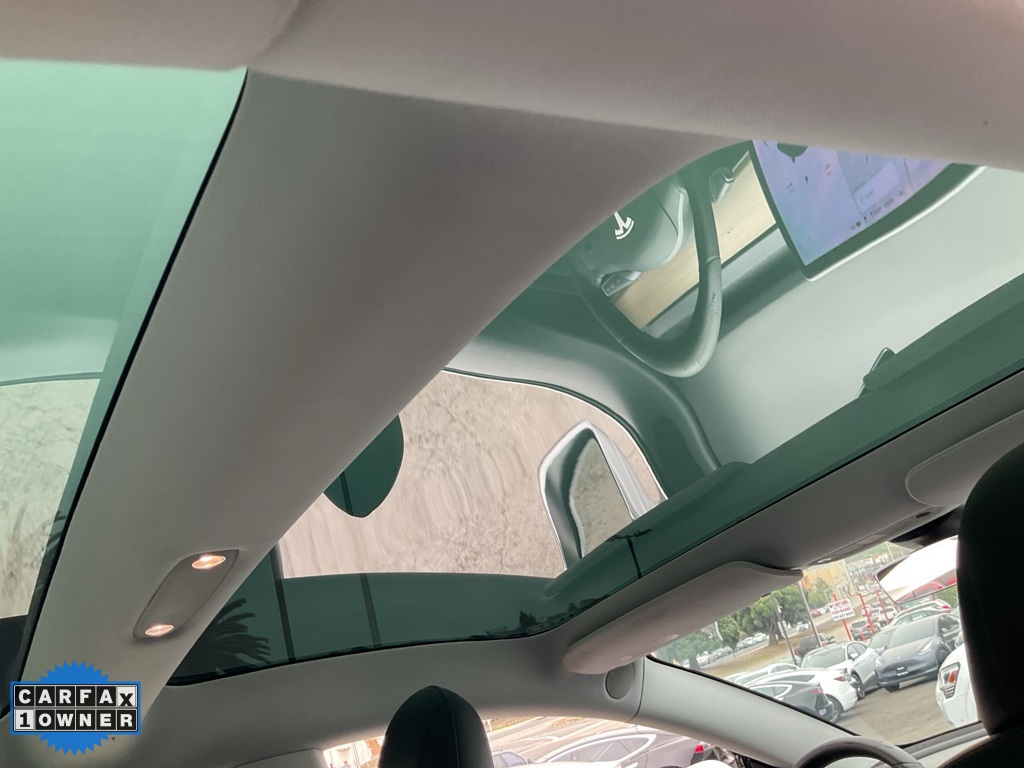 2019 Tesla Model 3 Long Range photo 50