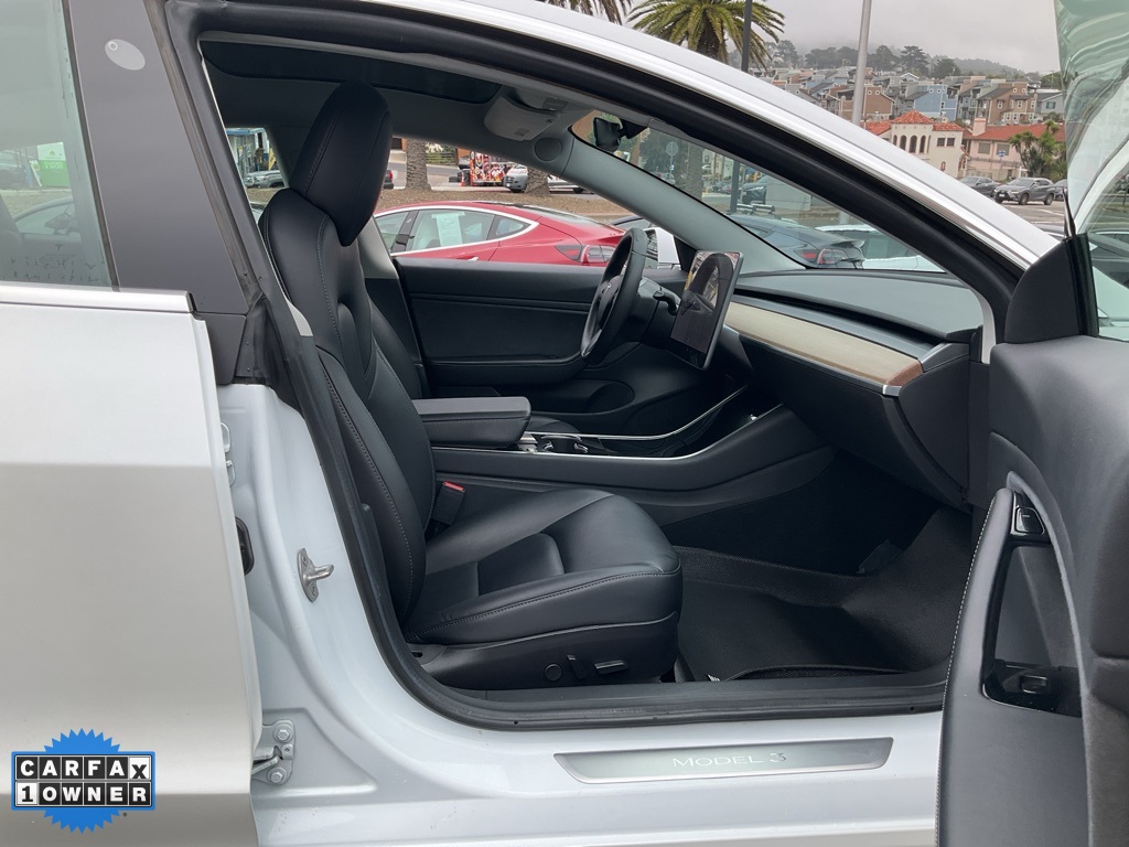 2019 Tesla Model 3 Long Range photo 56