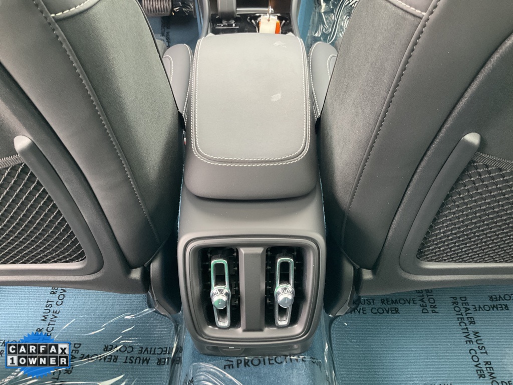2023 Volvo C40 Recharge Ultimate photo 25