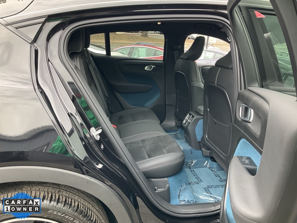 2023 Volvo C40 Recharge Ultimate photo 40