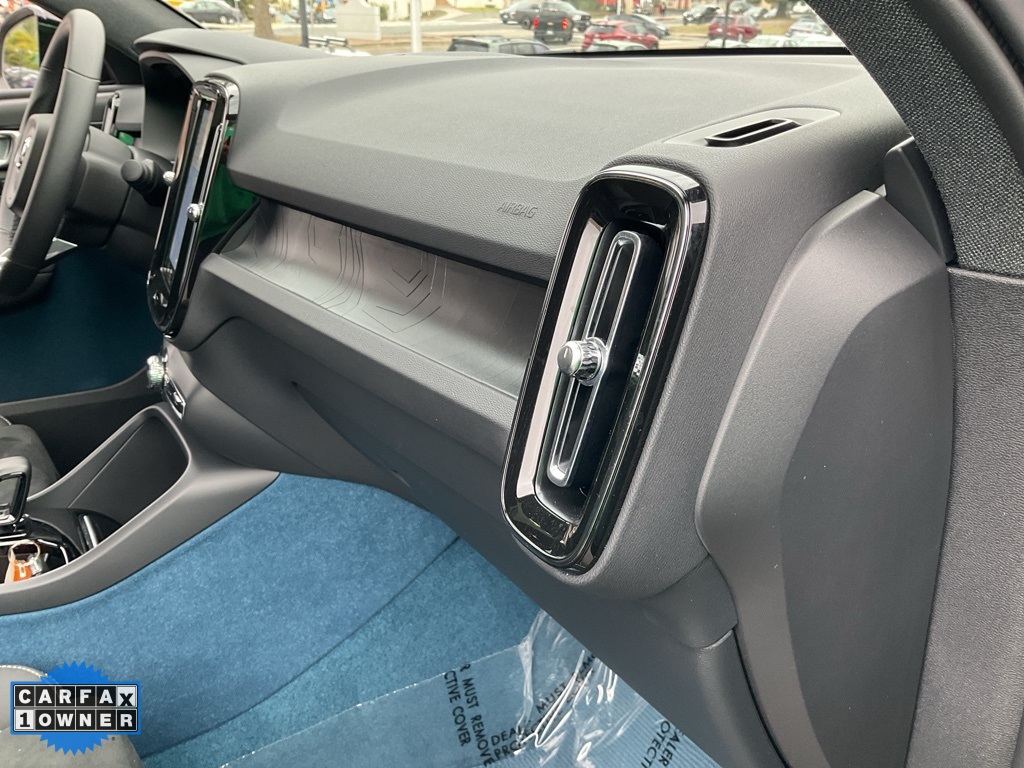 2023 Volvo C40 Recharge Ultimate photo 55