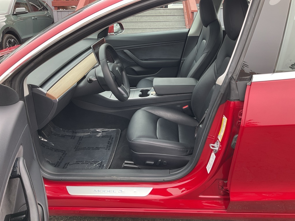 2018 Tesla Model 3 Long Range photo 11